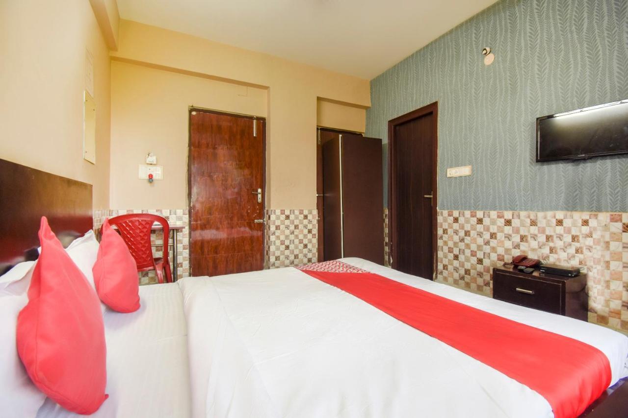 Oyo Flagship 72260 Seema International Hotel Gauripur Exterior foto