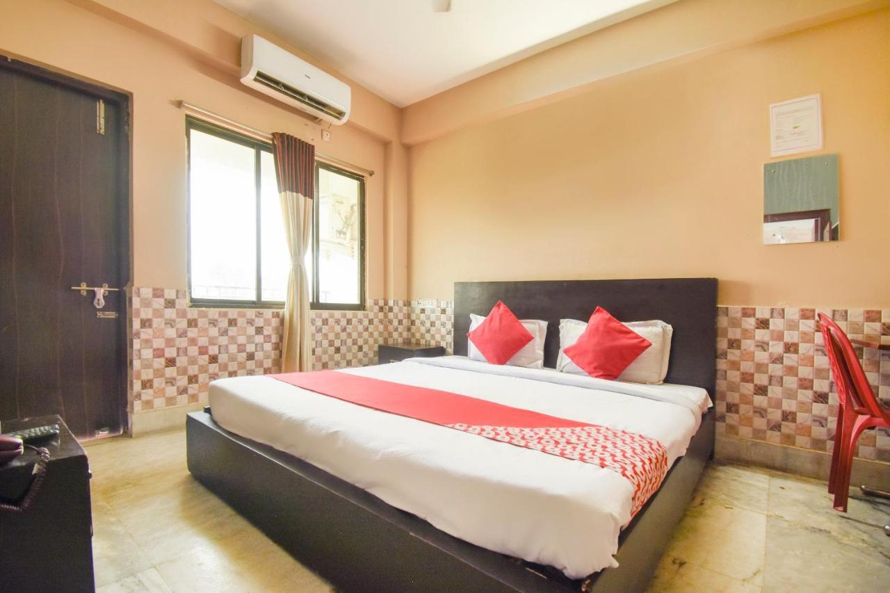 Oyo Flagship 72260 Seema International Hotel Gauripur Exterior foto