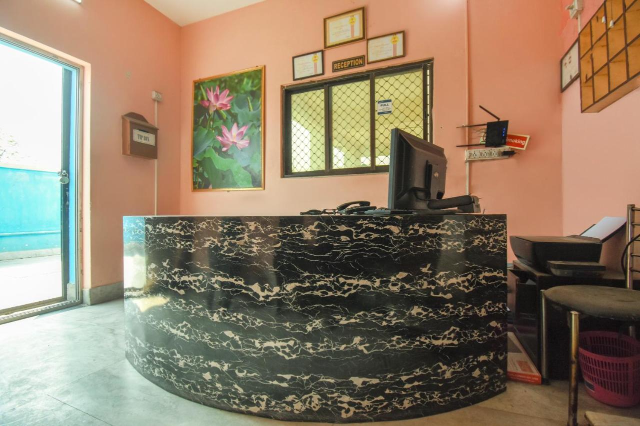 Oyo Flagship 72260 Seema International Hotel Gauripur Exterior foto